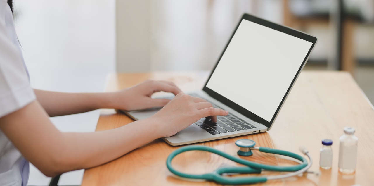 Best Laptop for Nursing Students