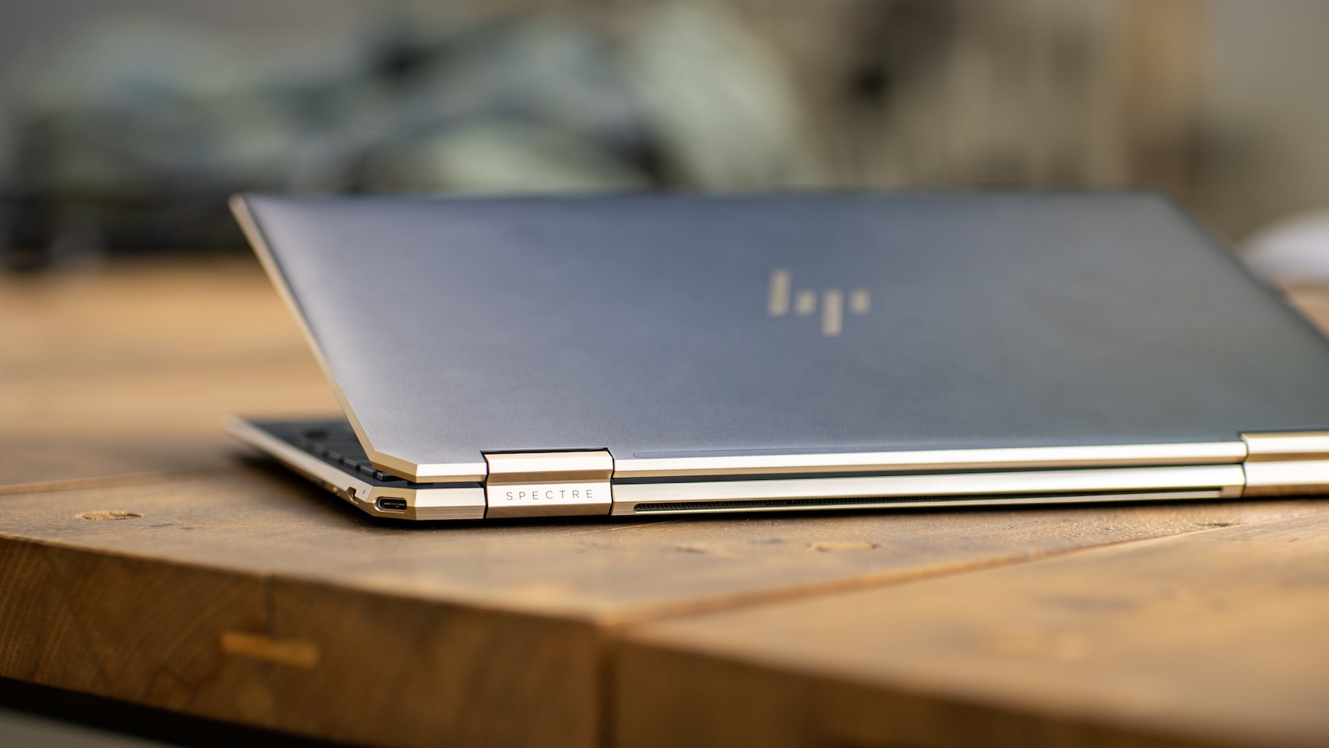 How Long Should I Charge My New HP Laptop